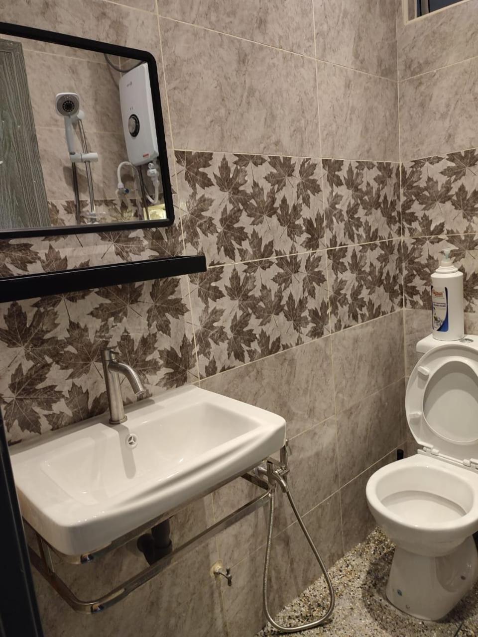 Adik Aisyah Muji Pistachio Homestay Cameron Highlands Tanah Rata Luaran gambar